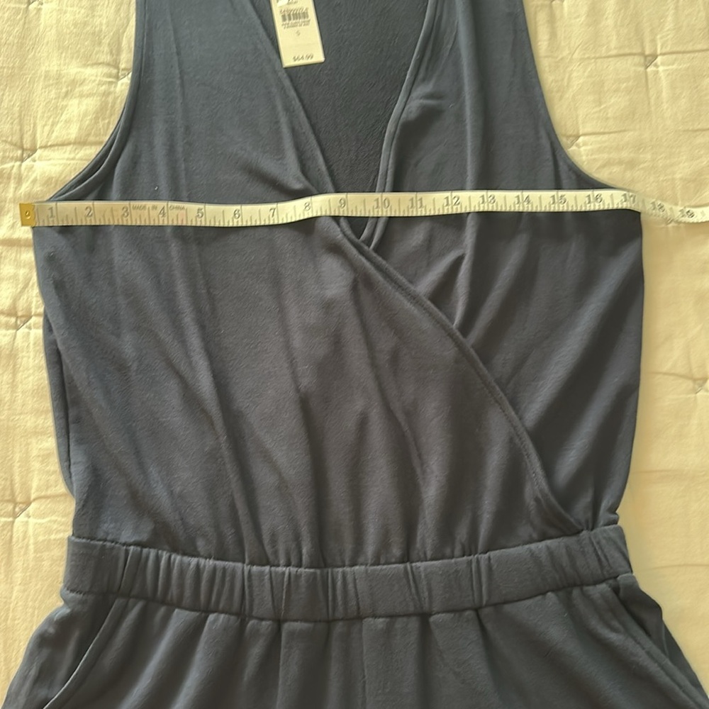 LOFT dark Blue V-Neck Romper - Picture 3 of 10